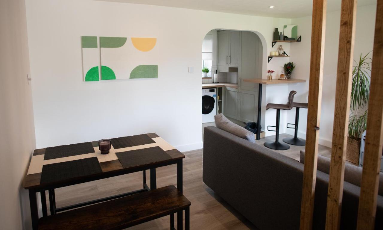 Dorset Stylish Apartment Poole Exterior photo